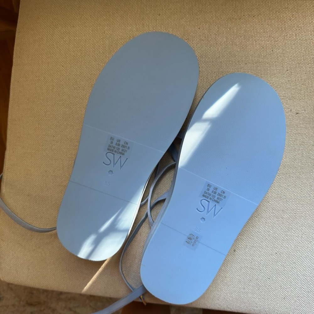 Stuart Weitzman Flatform Sandal - Picture 4 of 6